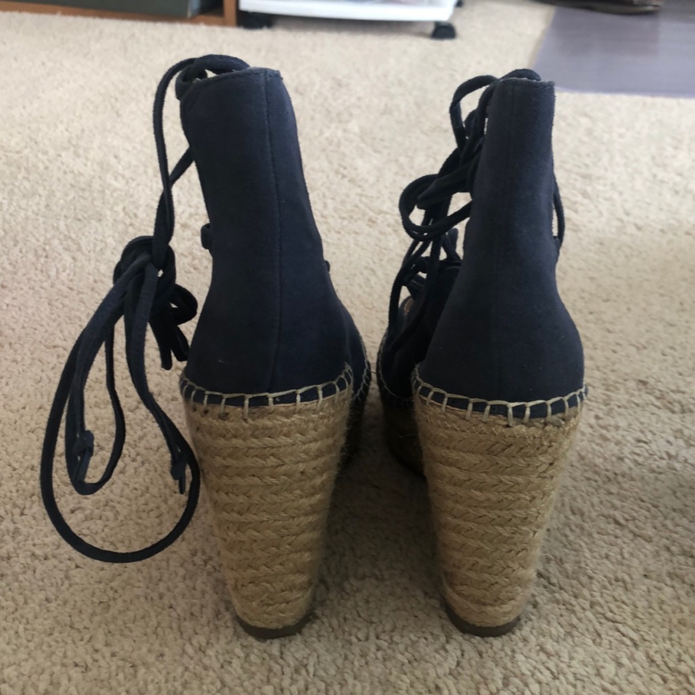 Wedges - Picture 3 of 7
